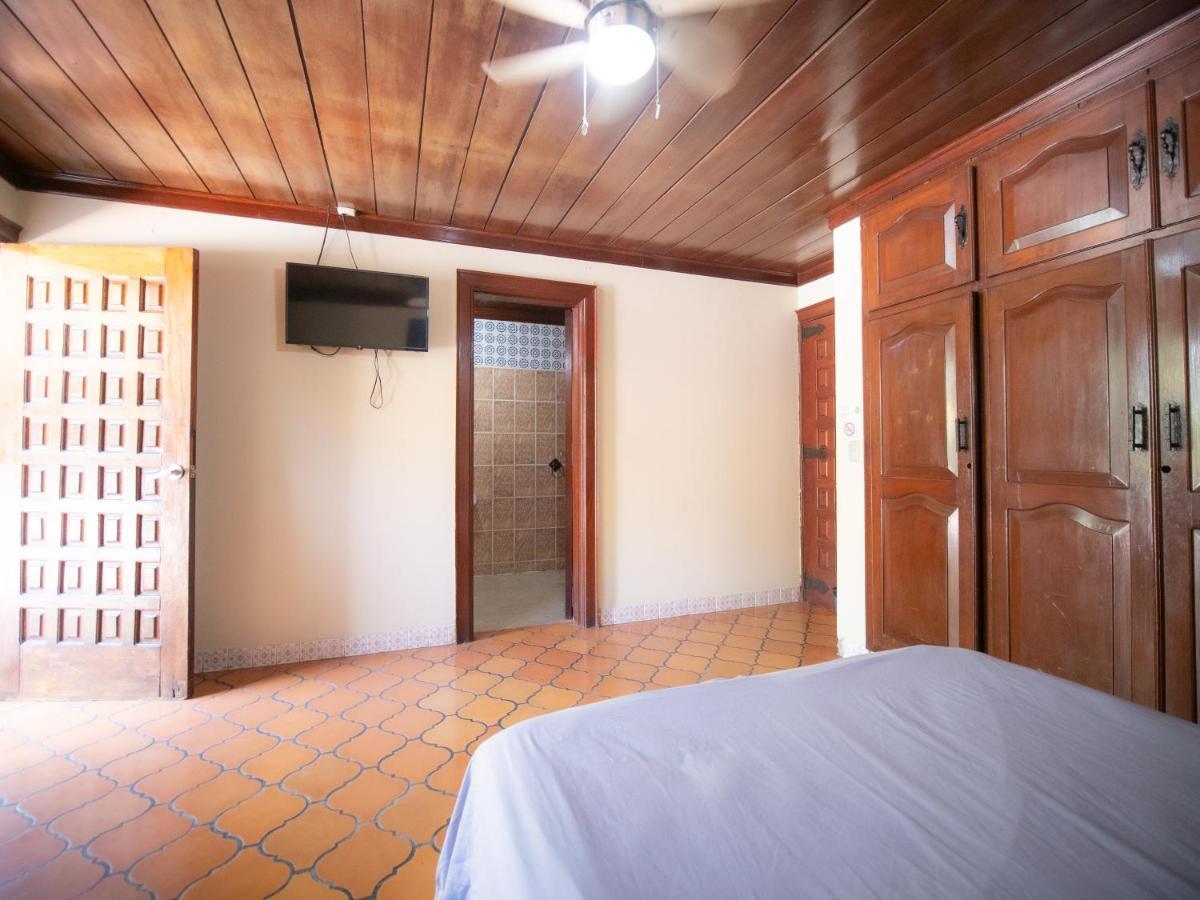 Casa Inti Guesthouse & Lodge Managua Buitenkant foto