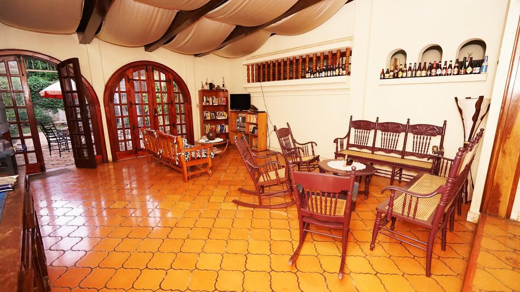 Casa Inti Guesthouse & Lodge Managua Buitenkant foto