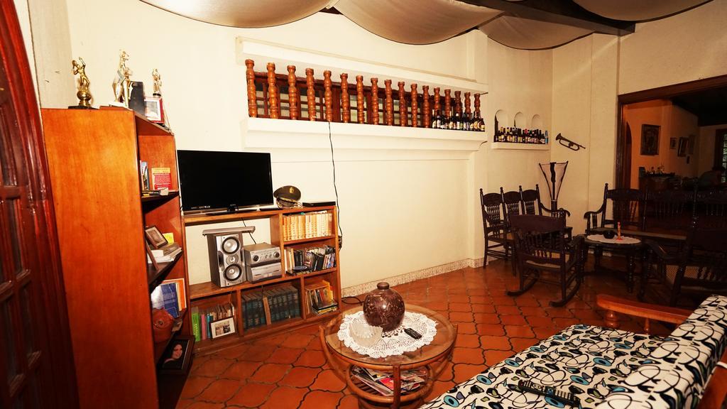 Casa Inti Guesthouse & Lodge Managua Buitenkant foto