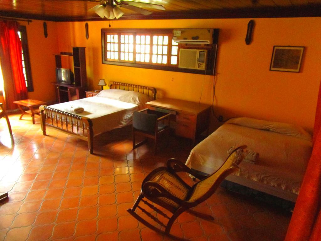 Casa Inti Guesthouse & Lodge Managua Buitenkant foto