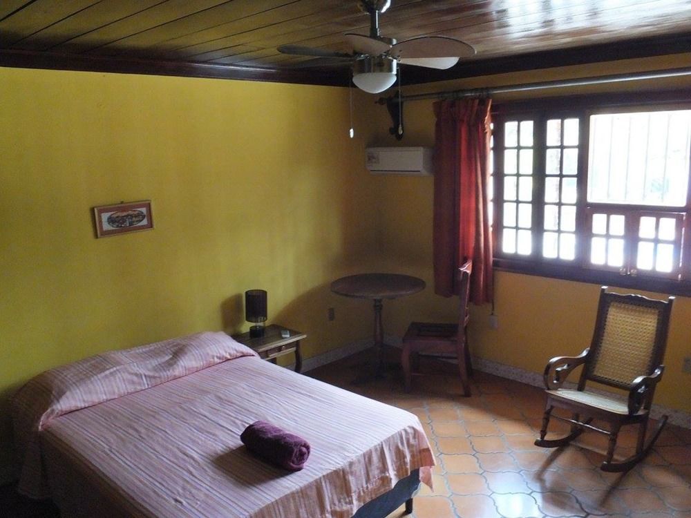 Casa Inti Guesthouse & Lodge Managua Buitenkant foto